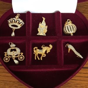 Cinderella’ Enchanted Pendants